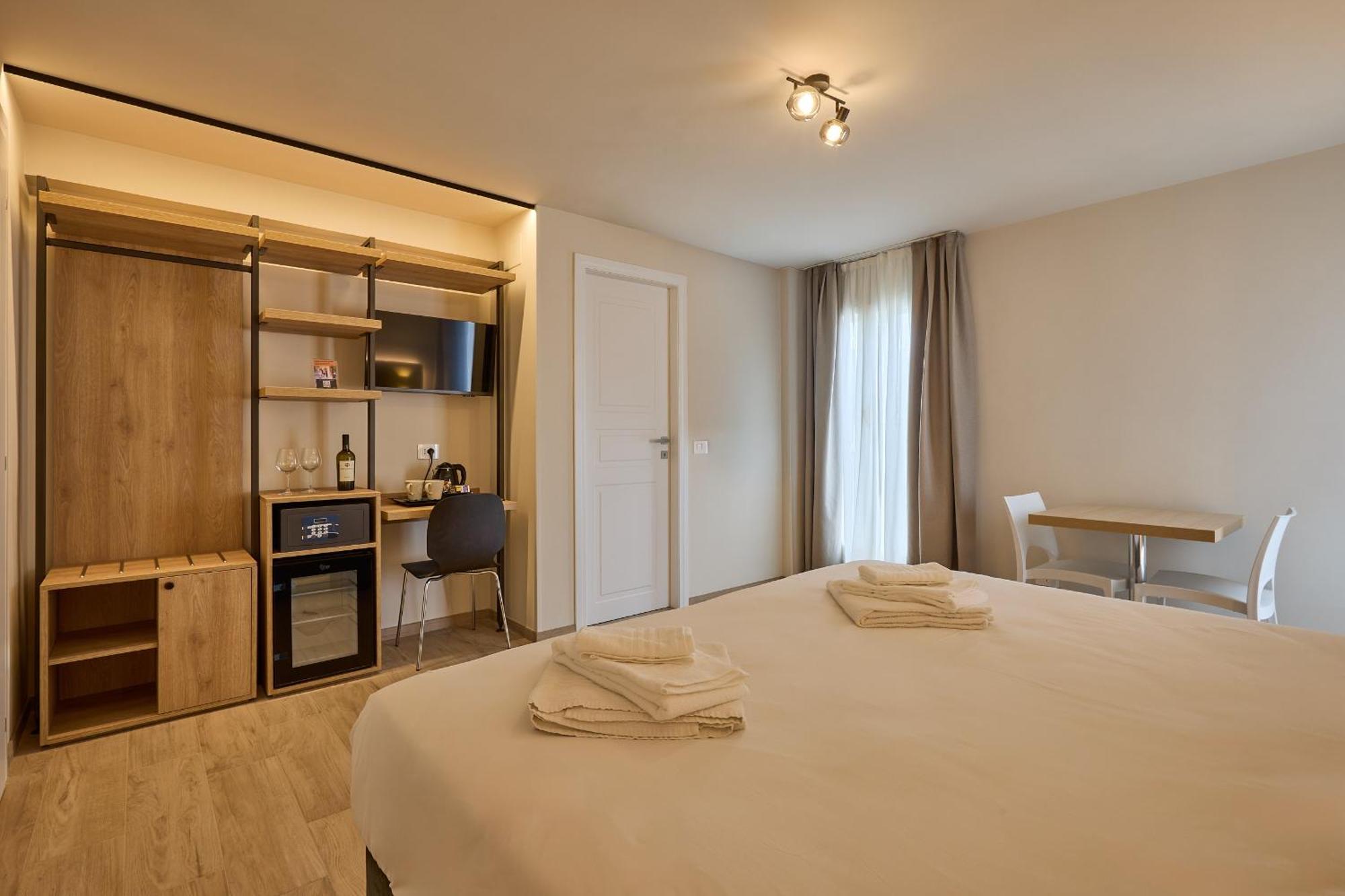 Bed and Breakfast Relais Tiburtina Рим Екстер'єр фото