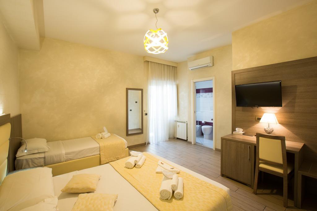 Bed and Breakfast Relais Tiburtina Рим Екстер'єр фото
