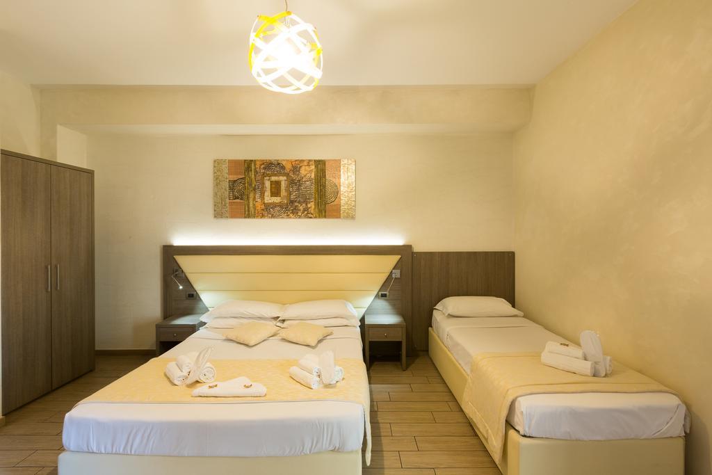 Bed and Breakfast Relais Tiburtina Рим Екстер'єр фото