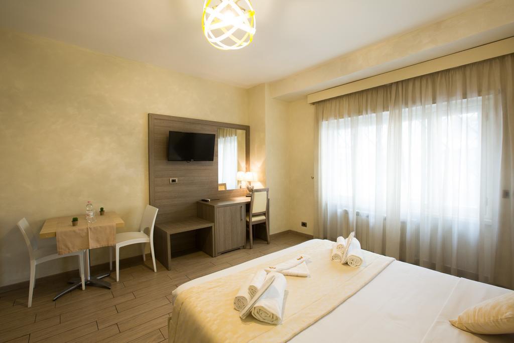 Bed and Breakfast Relais Tiburtina Рим Екстер'єр фото